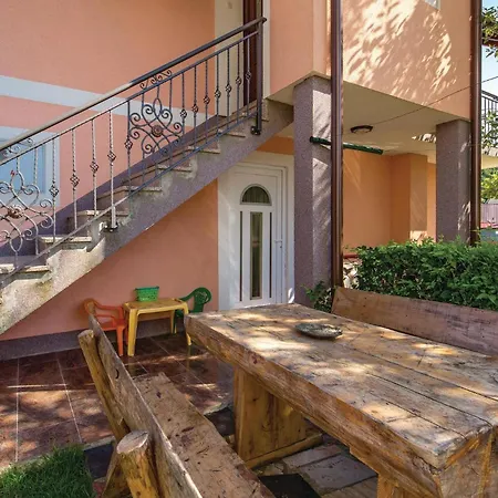 Three-bedroom In Fužine